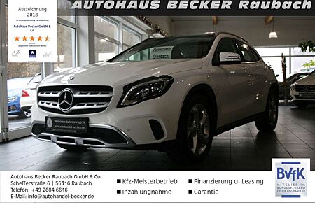 Mercedes-Benz GLA 200 Urban *LED *AHK *Pano-Dach *Navi