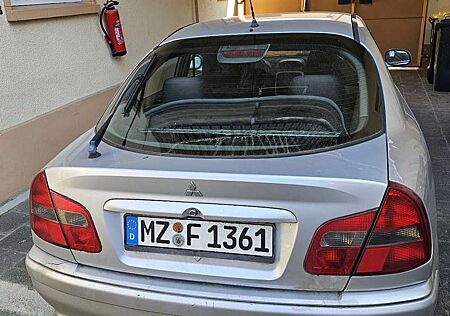 Mitsubishi Carisma 1.9 DI-D "25"