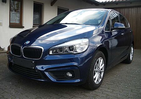 BMW 218 d Active Tourer Autom., Rückfahrkamera,LEDD