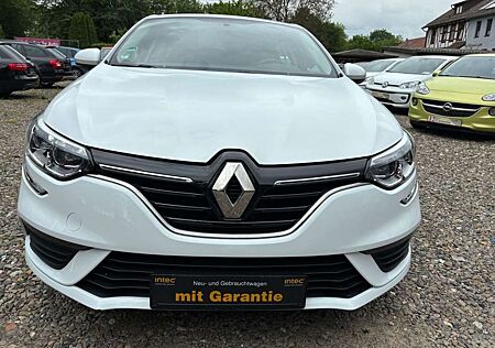 Renault Megane IV Grandtour Life, Wenig Km,