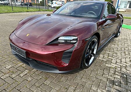 Porsche Taycan 4 S (Neupreis 140.000,00 €)