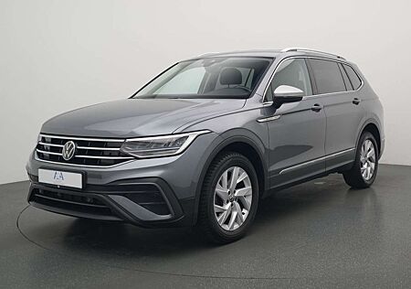 VW Tiguan Allspace Volkswagen 7SITZE+RFKAMERA+AHK+NAVI+SITZHZG