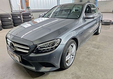 Mercedes-Benz C 300 C300de Lim. *VOLL-LED *AHK *1.HAND *GARANTIE