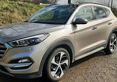 Hyundai Tucson Premium 4WD