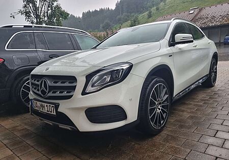 Mercedes-Benz GLA 220 CDI 4Matic