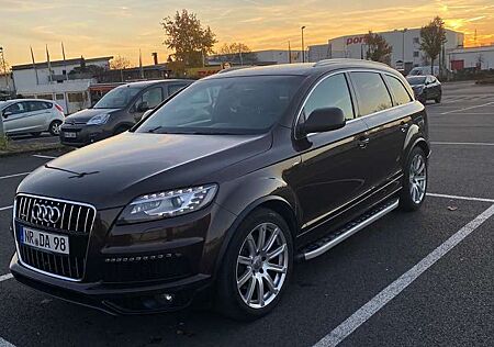 Audi Q7 3.0 TDI DPF quattro tiptronic