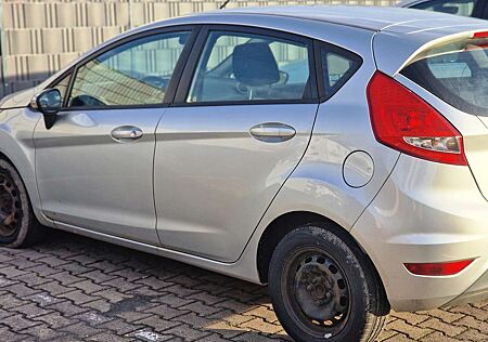 Ford Fiesta +1.25+Viva