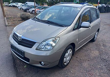 Toyota Corolla Verso 1.8 linea sol Klima