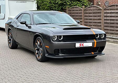 Dodge Challenger 3.6 Premium/Totwinkel/PDC/FullLed/Nav