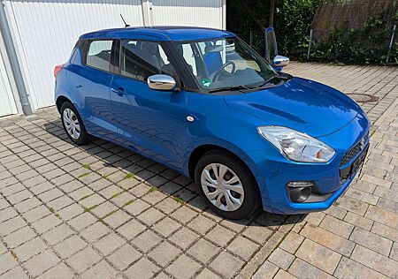Suzuki Swift 1.2 Dualjet Club