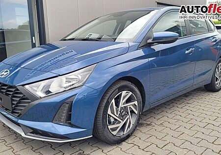 Hyundai i20 Wave Wave*Navi*PDC*Cam*Shzg*Lhzg*16Zoll*VCockpi...