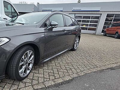 Ford Mondeo 2.0 TDCi PowerShift-Aut ST-Line AHK Navi ACC Led T