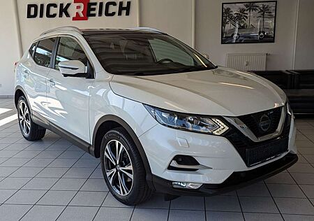 Nissan Qashqai 1.6 N-Connecta Pano DAB Kamera AHK