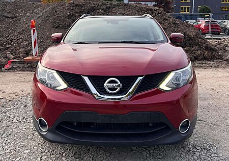 Nissan Qashqai 1.2 DIG-T TEKNA