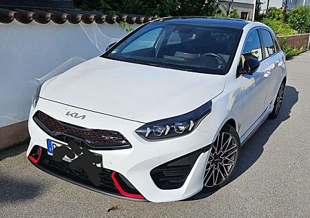 Kia Cee'd Ceed / Ceed 1.6 T-GDI DCT7 OPF GT