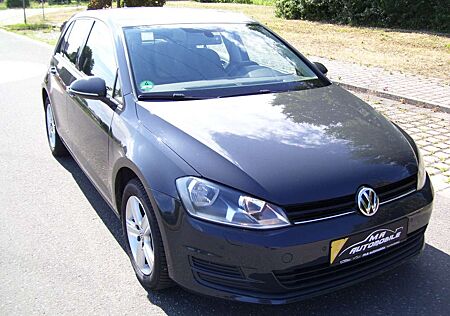 VW Golf Volkswagen VII Lim. Comfortline*2.0 TDI* BMT*Navi*SHZ*