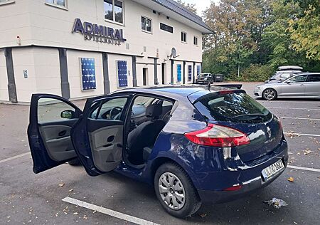 Renault Megane gebraucht kaufen Renault Megane 1.6 16V 100 Authentique