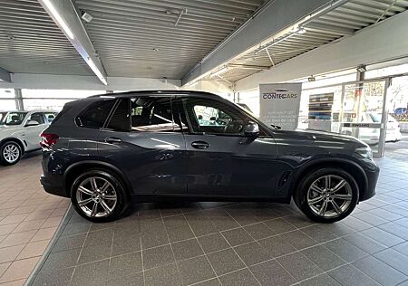 BMW X5 xDrive 45e AHK+HaKa+ACC+HuD+4Z+Pano+Park+LED