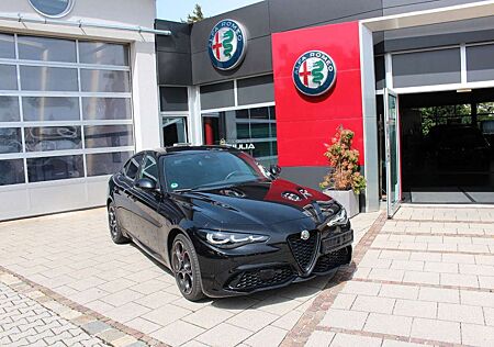 Alfa Romeo Giulia Competizione Q4 Matrix Garantie 11.27