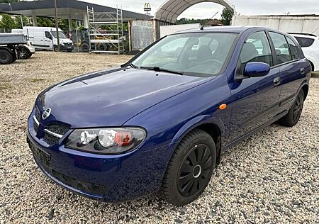 Nissan Almera 1.8