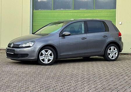 VW Golf Volkswagen VI 1.6 Comfortline/5.türig /PDC/ TÜV Neu