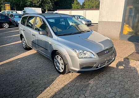 Ford Focus 2.0 Turnier Climatronic-E Fenster-ABS-ASR