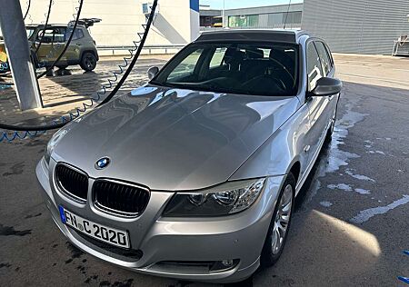 BMW 320d 320 DPF Touring Aut.