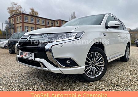 Mitsubishi Outlander 2.4 MIVEC PLUG-IN HYBRID 4WD Kamera