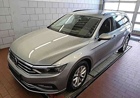 VW Passat Variant Volkswagen 2.0 TDI Matrix/Kam/ACC/AHK/SHZ