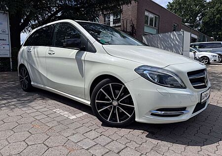 Mercedes-Benz B 180 NIGHT+SPORT-PAKET BI-XENON NAVI AHK 18"ALU