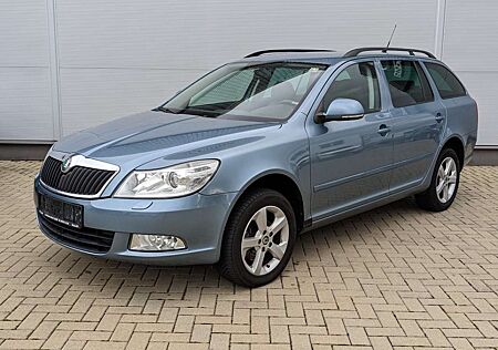 Skoda Octavia Combi 2.0l TDI Ambition 4X4 Standheizung Xenon DSG