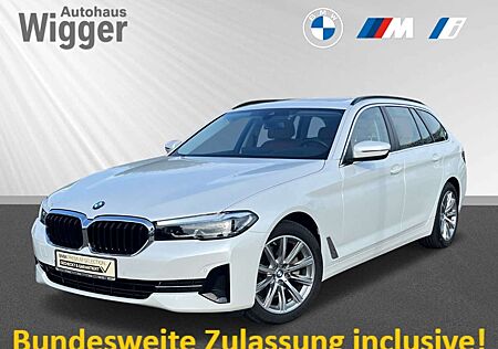 BMW 520 d Touring/HUD/Luftfederung/AHK-klappbar/Pano