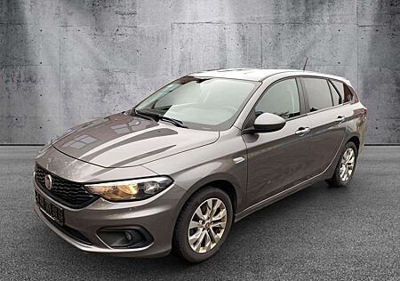 Fiat Tipo SW Navi/PDC/Alu16/1. Hand