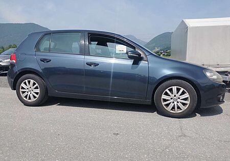 VW Golf Volkswagen 1.6 TDI DPF