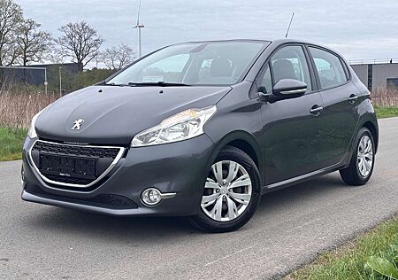 Peugeot 208 1,4i Active-Navi-Klimatr-Eur5-5Trg-Pdc