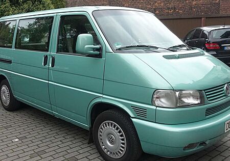 VW T4 Caravelle Volkswagen Caravelle T4 VR6 2L3 Autm.