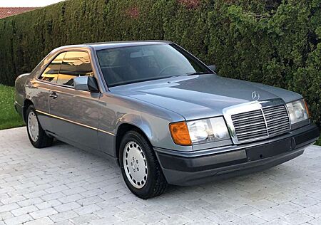 Mercedes-Benz CE 230
