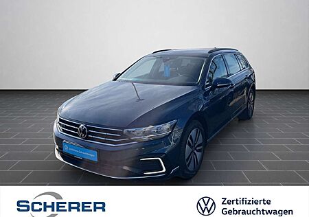 VW Passat Variant Volkswagen GTE 1.4 TSI DSG/NAVI/RearView/Kli