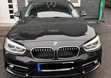 BMW 118 i Sport Line