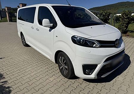 Toyota Pro Ace Proace 2,0-l-D-4D L2 (8-Si.) Autm. Verso Comfort