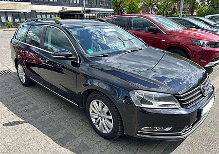 VW Passat Variant Volkswagen 2.0 TDI BlueMotion Comfortline - TÜV Neu