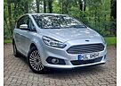 Ford S-Max Titanium