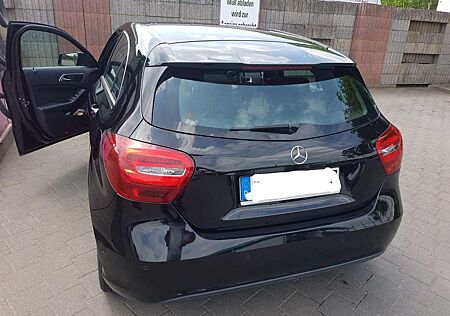 Mercedes-Benz A 180 A-Klasse Diesel d BlueEFFICIENCY Edition