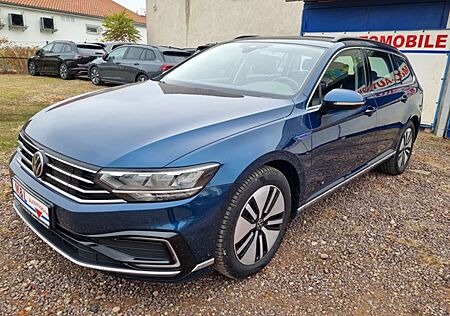 VW Passat Variant Volkswagen GTE Benzin/Hybrid Automatik Navi