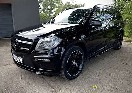 Mercedes-Benz GL 500 4Matic (BlueEFFICIENCY) 7G-TRONIC