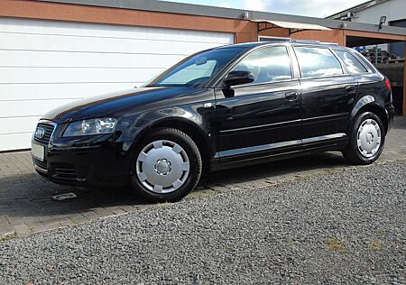 Audi A3 1.6 ATTRAKTION*HU 06-26*GARANTIE 12M*GEPFLEGT..