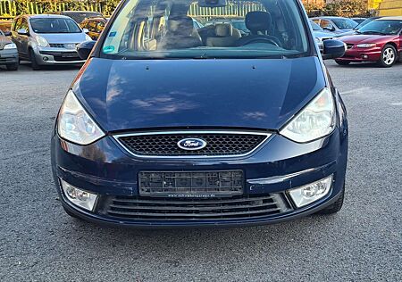Ford Galaxy gebraucht kaufen Ford Galaxy Trend, 7xSitze, AHK