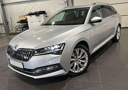 Skoda Superb Combi iV Automatik *Navi*Kamera*LED*AHK*