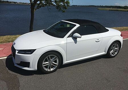 Audi TT Roadster 2.0 TFSI S tronic