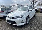 Toyota Auris Hybrid Life+